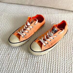 Converse, size 7